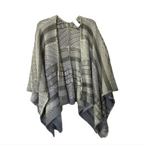 Simply Noelle | Waterfall Shrug Sweater OS